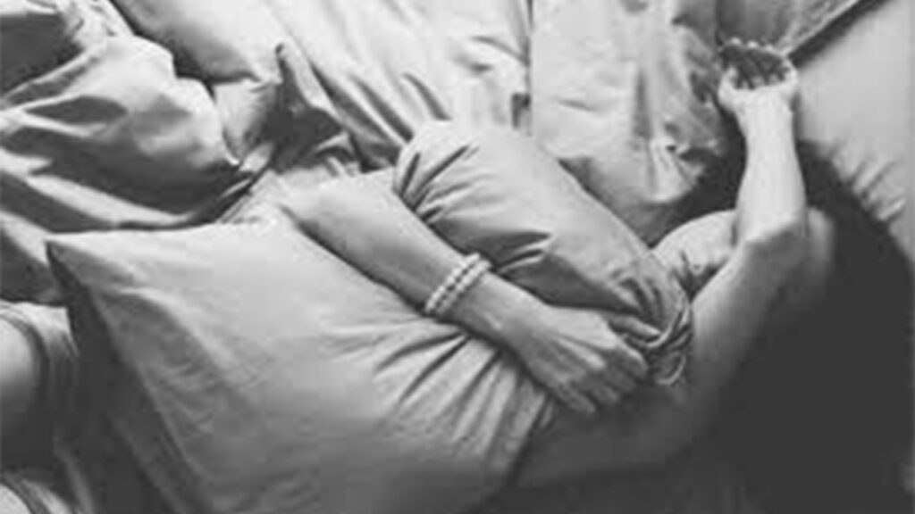 Đêm qua em nằm mơ thấy anh mang ý nghĩa gì?