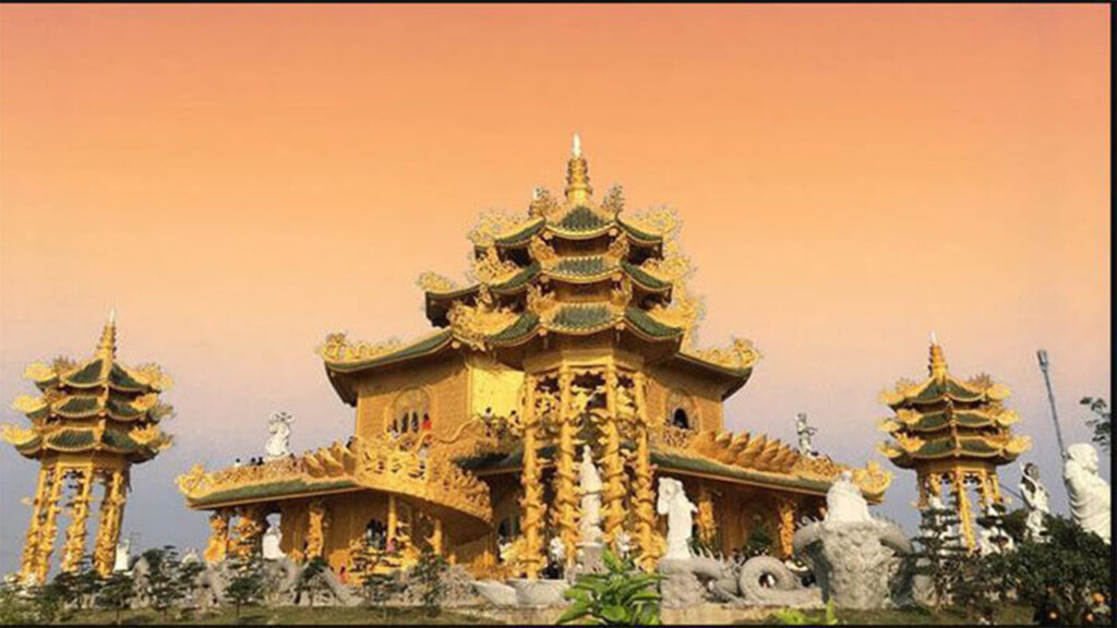 Nằm chiêm bao thấy đi chùa là điềm gì