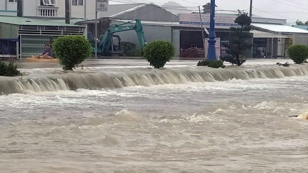 Chiêm bao thấy nước sông dâng cao dữ dội